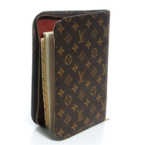 louis vuitton mens travel wallet|louis vuitton female wallet.